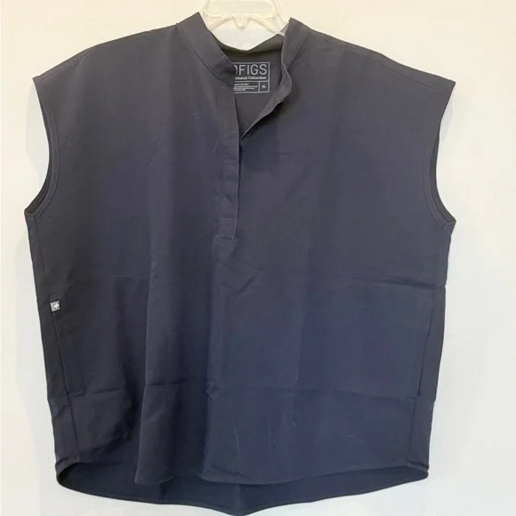 Lot of 2 Figs Navy Blue Scrub Sets (2 tops/2 pants) 520224Q - Picture 6 of 9